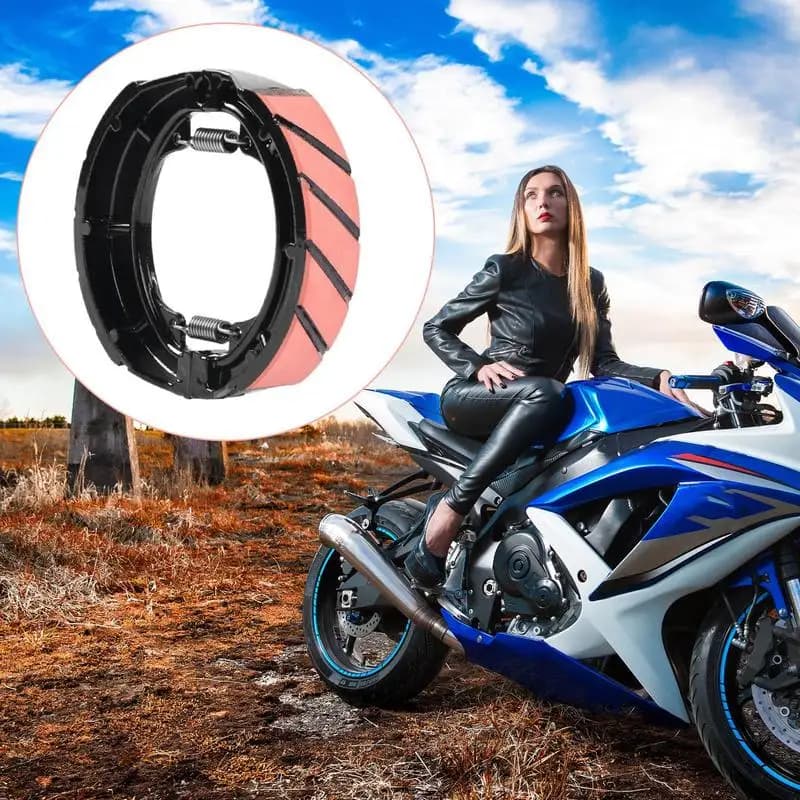 Per GS125/GN125 e altri modelli Bici Freno a tamburo Pastiglie freno a tamburo Parti del sistema di sostituzione automobilistico per pedali moto