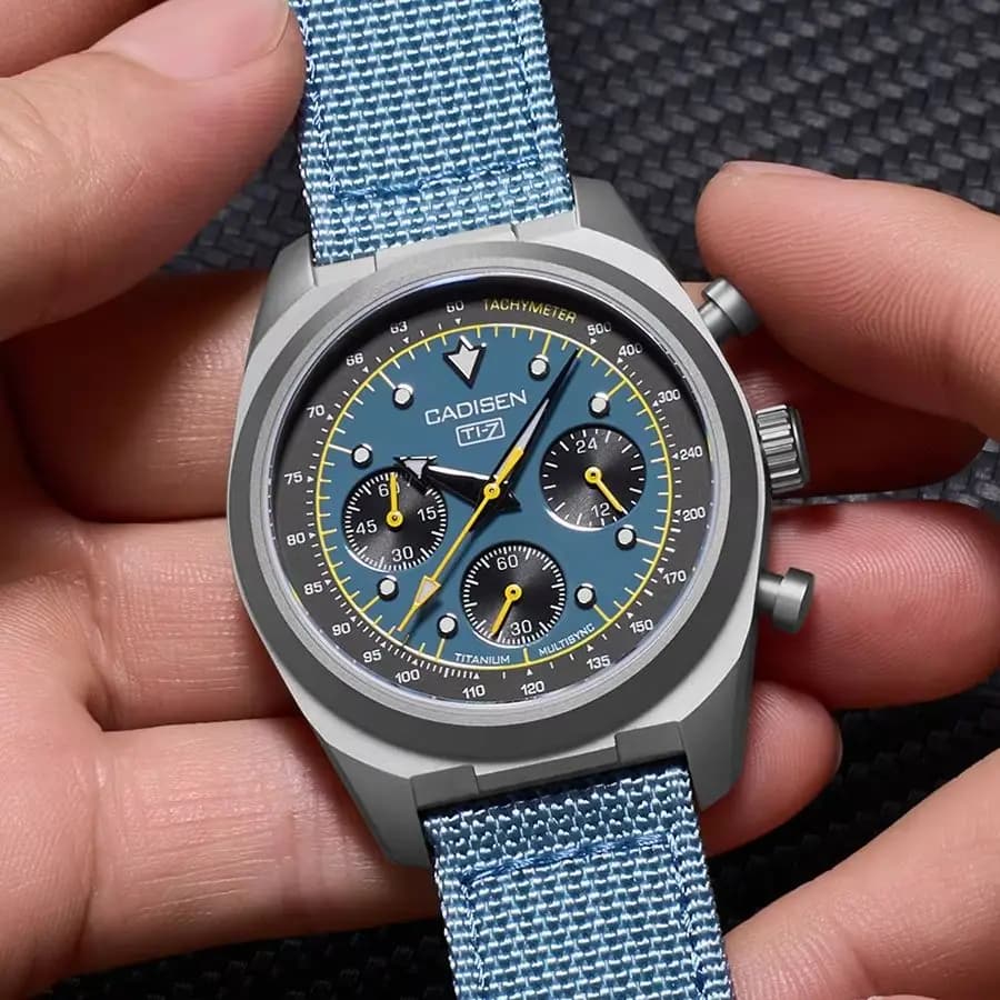 CADISEN Titanium TI-7 MULTISYNC New Moon Orologio da Uomo con Cinturino in Tela, Cronografo VK63, Regalo per Uomo, Vetro Zaffiro AR, Orologio al Quarzo di Lusso