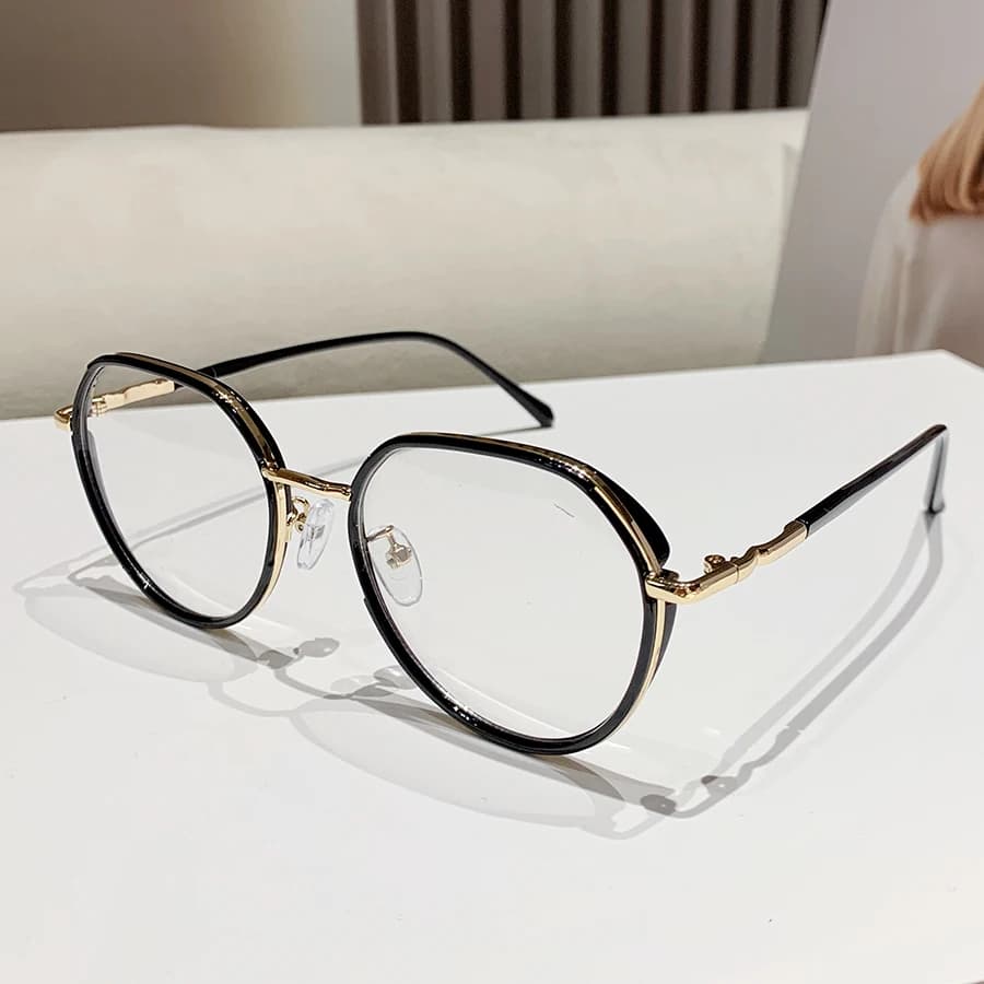 Occhiali versatili con montatura grande alla moda, lenti piatte dimagranti per il viso, stile pendolare unisex, adatti a tutte le stagioni