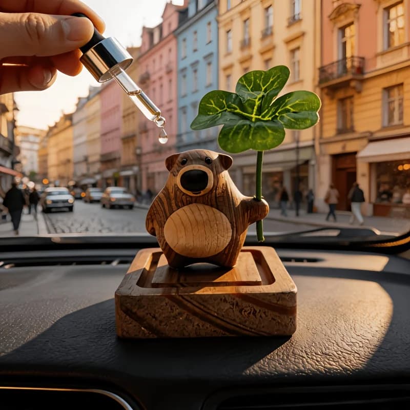 Diffusore di aromi creativo a forma di orso 3D con quadrifoglio, realizzato in legno di noce naturale per interni auto, diffusore di oli essenziali, fragranza senza fiamma, include 1 orso, 1 base e 1 quadrifoglio.