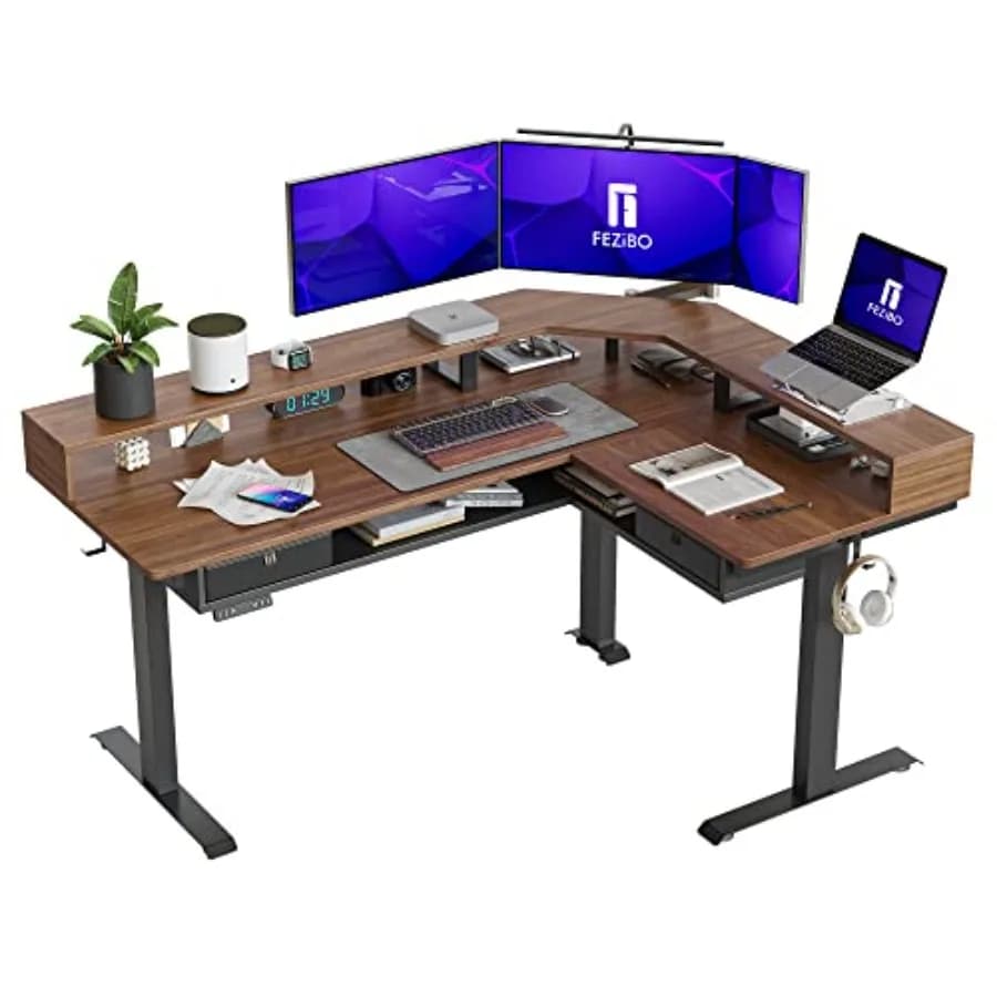 Scrivania a L per gaming e ufficio, finitura noce nero, regolabile elettricamente in altezza, con striscia LED e 2 cassetti, superiore/inferiore