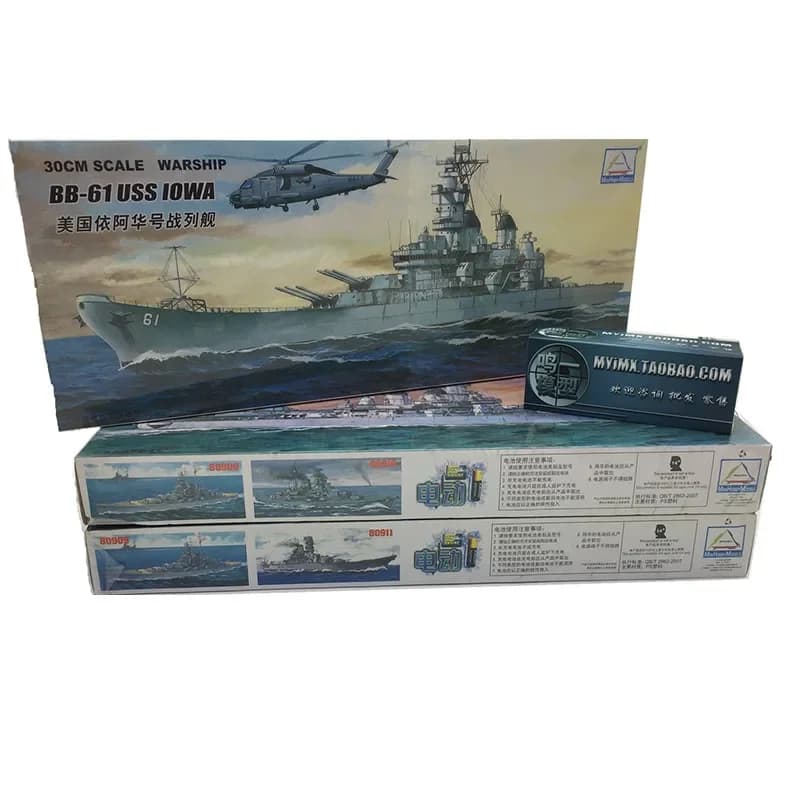 30CM Trombettista Assemblare Modello Set Bisimai Portaerei Yamato Corazzata Sottomarino Assemblaggio Modello di Nave Militare Giocattoli Per Bambini