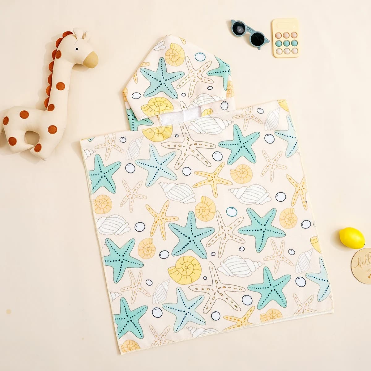 2026 New arrival cute fashion blanket for kids super absorption towel for boy and girl quick drying beach bathrobe