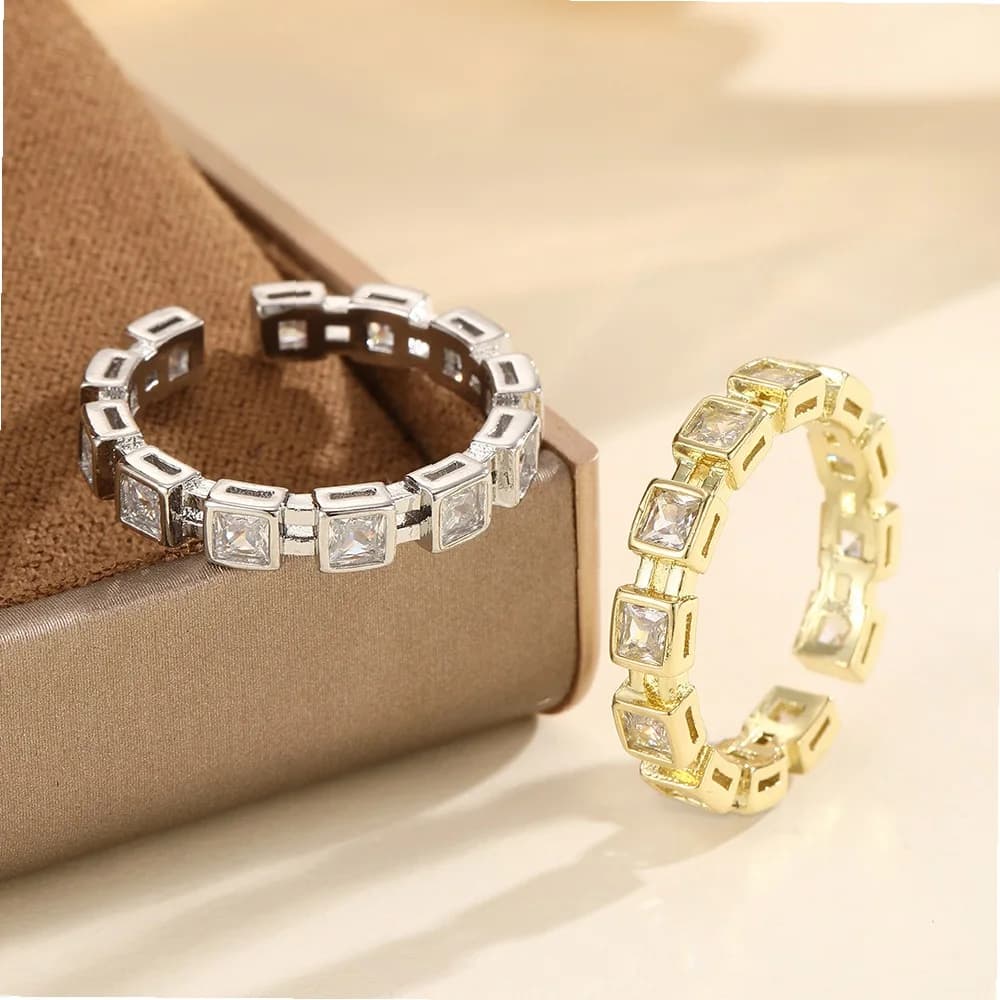 Luxury Ring with Zirconi, European and American Custom Design, Fashion Versatile Ring for Daily, Elegant and Refined