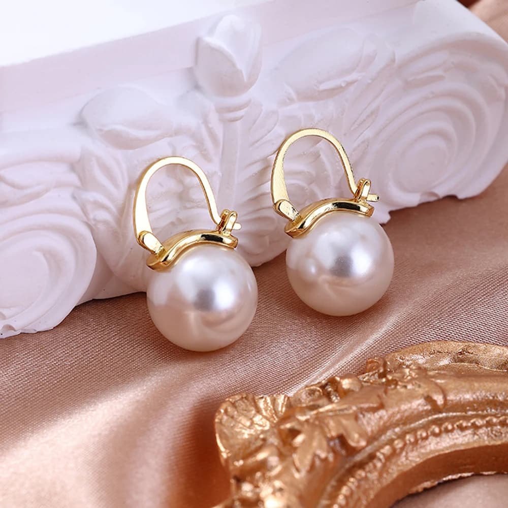 Titanium Steel Light Luxury Pearl Earrings Korean Earring For Women Simple High Quality Shell Beads Fashion Wedding Jewelry Gift