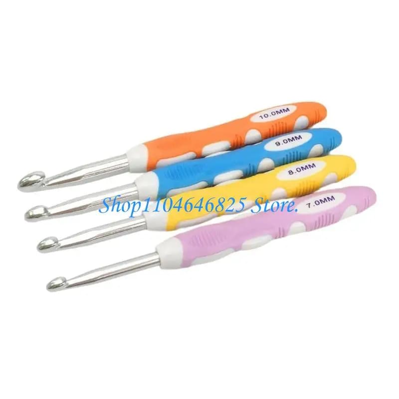 4Pcs Ergonomic Handle Crochet Hook Needle for Beginner Experienced Hobbyist