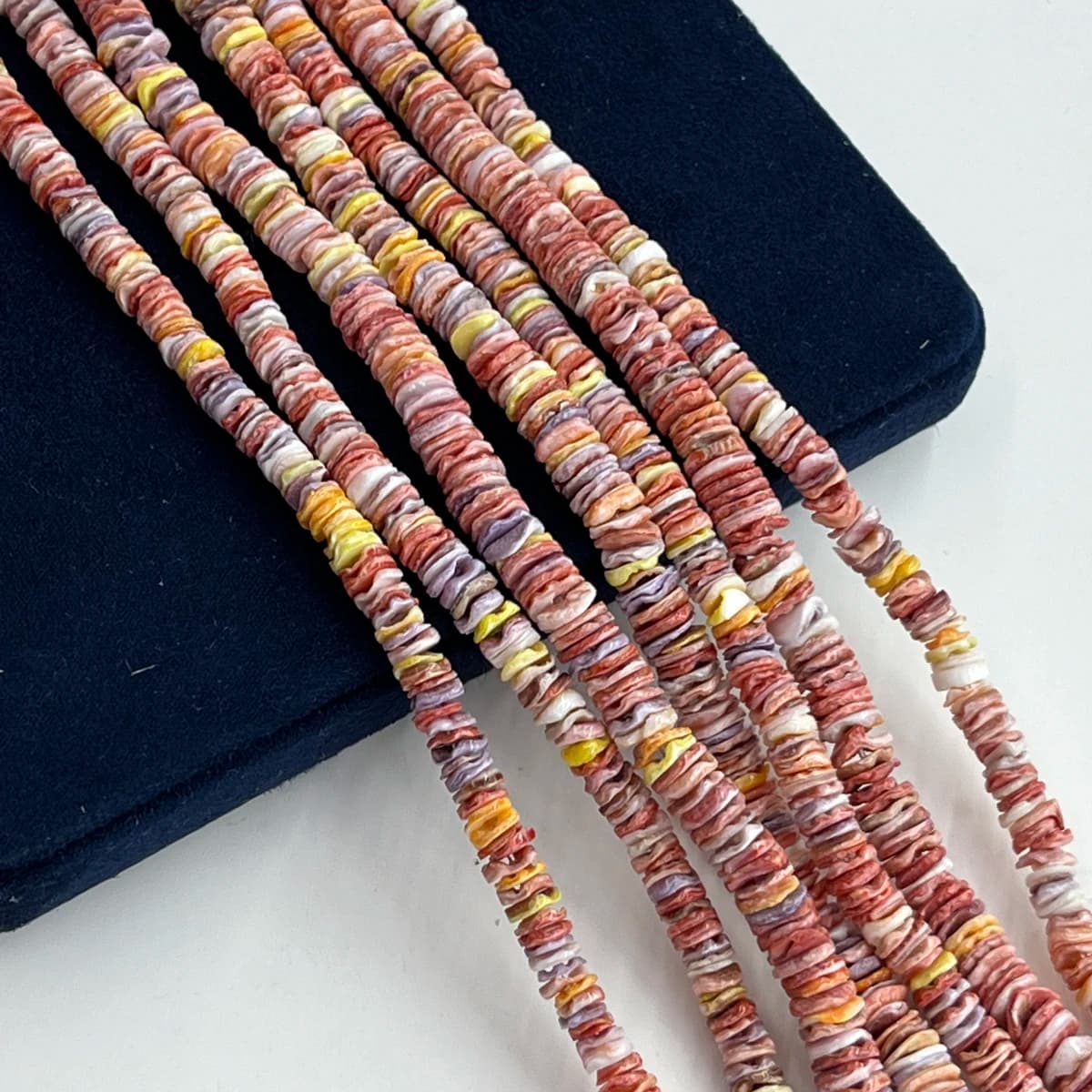 Perline distanziatrici con conchiglia colorata 6x6mm D'acqua dolce naturale Squisita creazione di gioielli Collana fai da te Bracciale Orecchini Accessorio Matrimonio