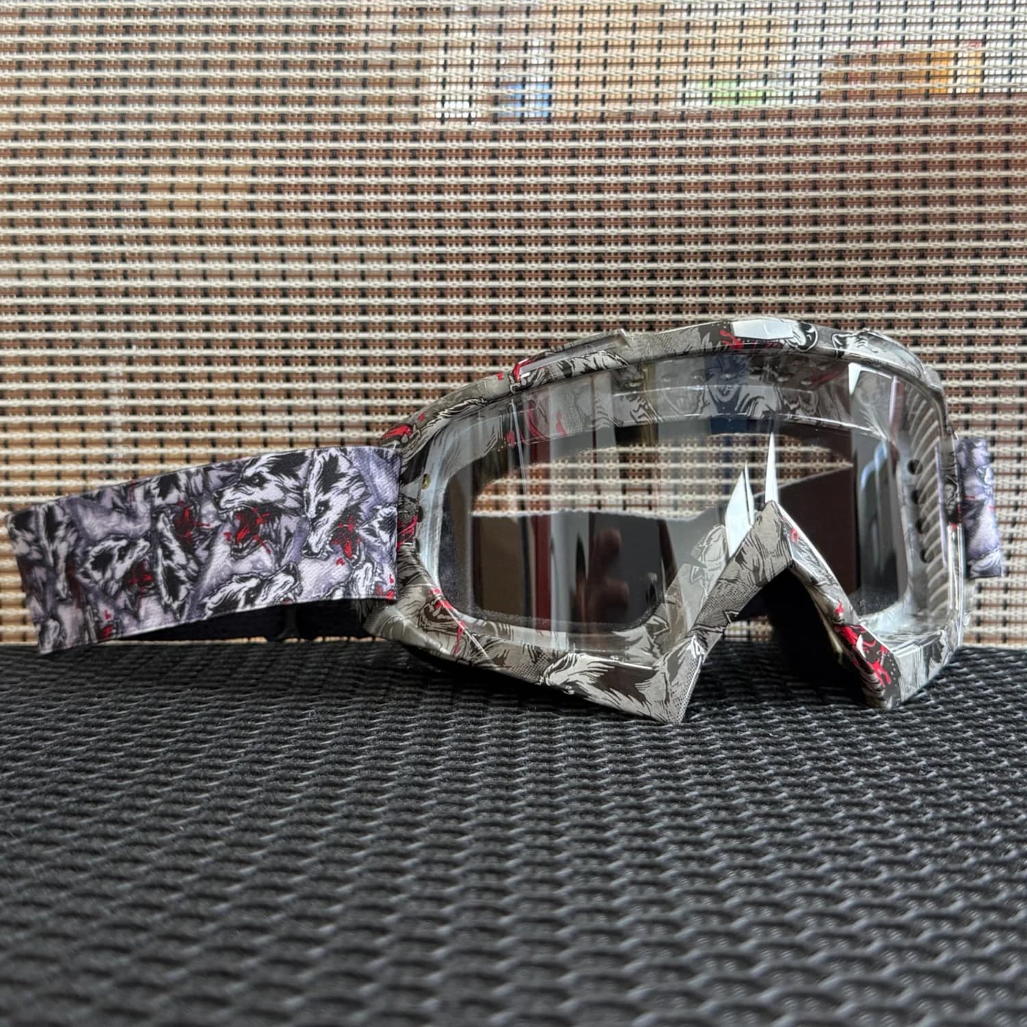 UV400 Motocross Riding Ski Goggles HD Water Transfer Print Wind Dust Proof Outdoor Sports Skiing Goggles Compatible with Helium