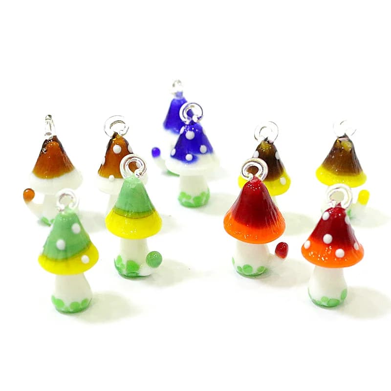 2 pezzi di incantevole creativo in vetro di funghi in miniatura per l'arredamento del pendolo per le collane di gioielli DIY, orecchini, braccialetti da braccialetto per la fabbricazione di accessori