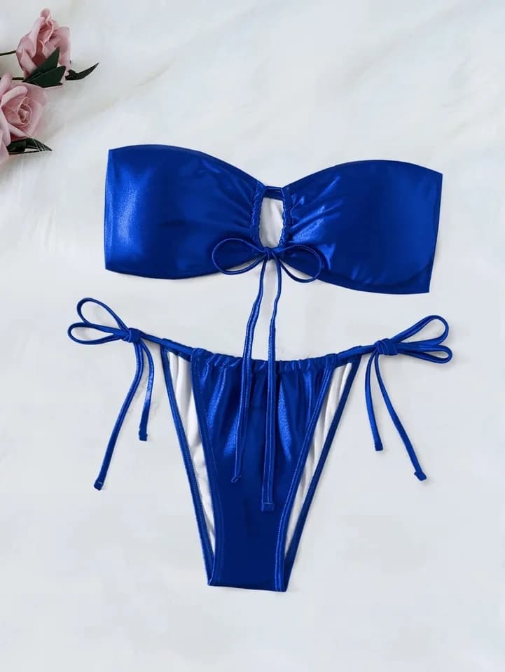 Set Bikini Monocolore Lucido a 2 Pezzi per Donna, Costume da Bagno Senza Spalline e Senza Schienale, per Vacanze al Mare, Modello Thong, Nuovo 2025