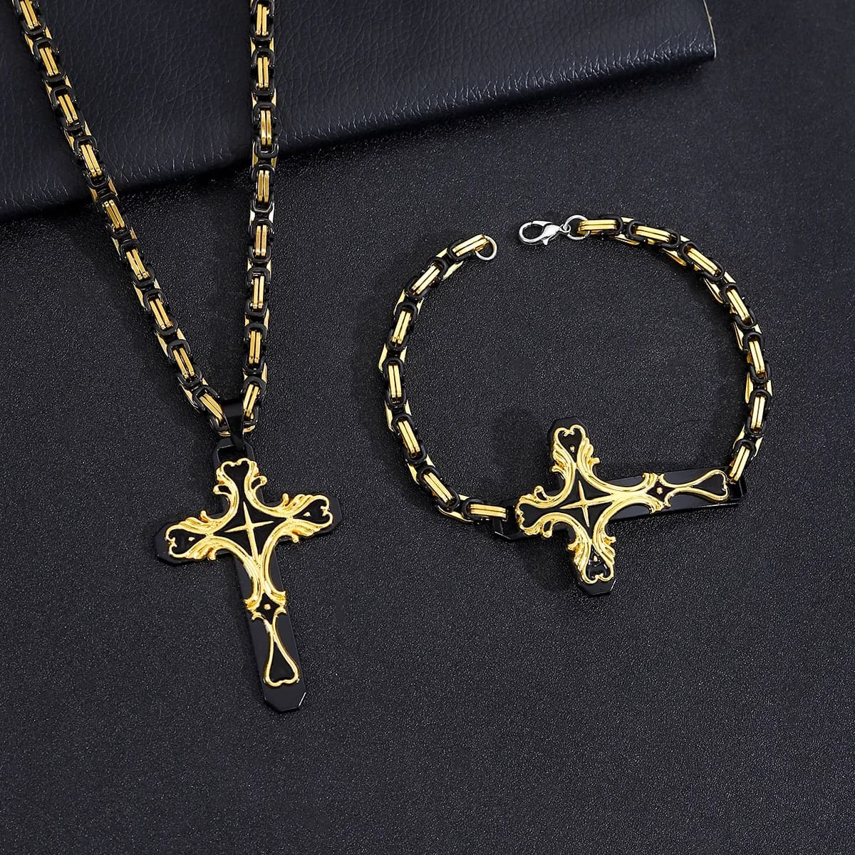 Set di Collana e Bracciale con Ciondolo a Croce Vintage Molto Venduto