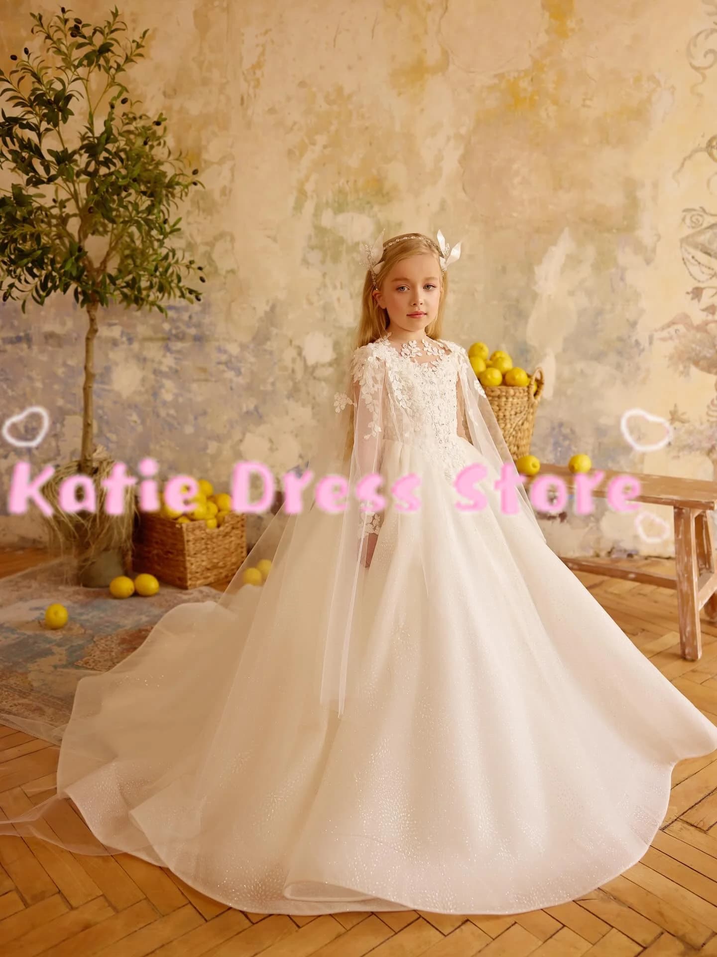 Elegante abito da damigella color avorio per matrimonio con mantello in tulle e applicazioni, abito da ballo per bambini per feste di compleanno, Prima Comunione, personalizzabile