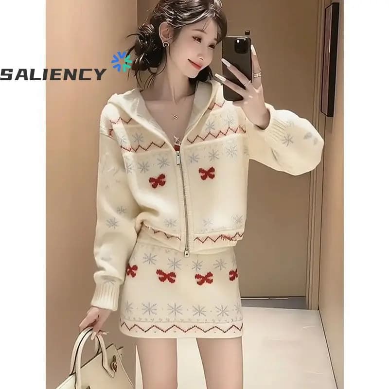 SALIENCY Gonna vintage lavorata a maglia Set da 2 pezzi Donna Y2k Manica lunga con cappuccio Top a vita alta Sweet Spice Girl Minigonne