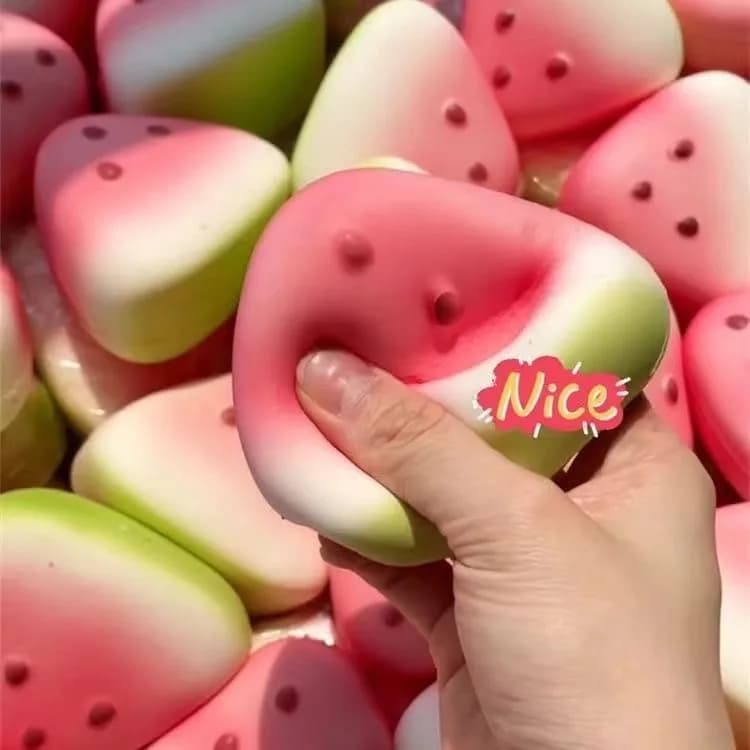 Giocattolo Squishy a Forma di Anguria, Antistress a Lenta Risalita, Morbidissimo Giocattolo da Spremere per Alleviare l'Ansia, Regalo per Bambini e Adulti
