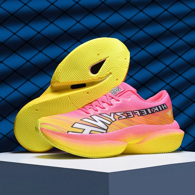 Speciality Carbon Plate Sports Running Shoes Marathon Air Cushion Men Breathable Lightweight Women Comfortable Nonskid Sneakers