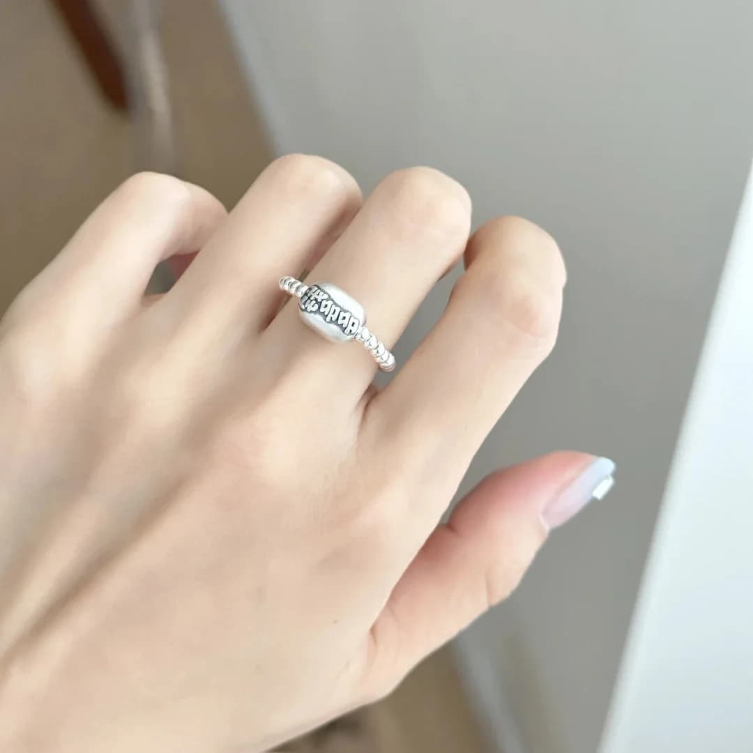 Anello per soldi vintage Anello con perline elastiche per donna, nuovi gioielli versatili di fascia alta di nicchia di lusso leggero