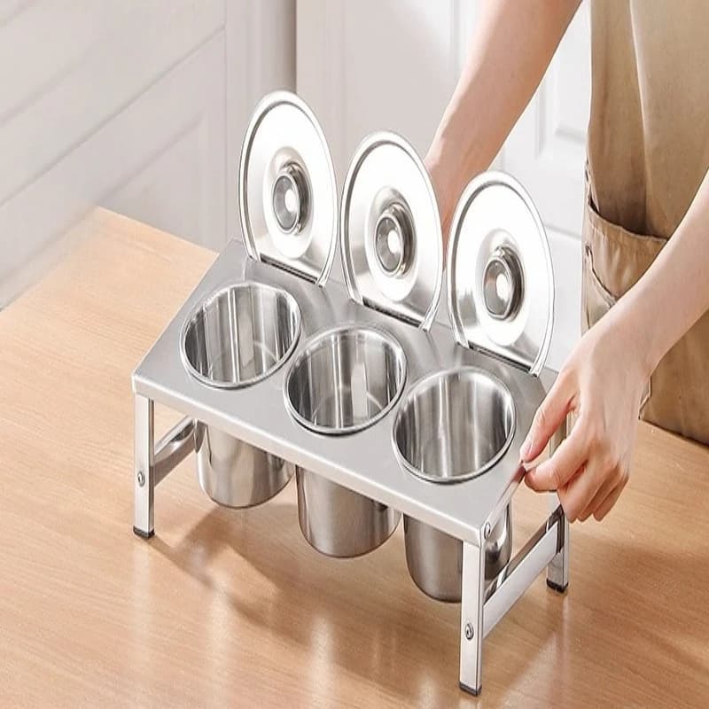 Organizzatore di spezie impilabile Scaffale da appoggio da cucina Set di 12 vasetti trasparenti con coperchi Cucchiai per l'organizzazione della dispensa