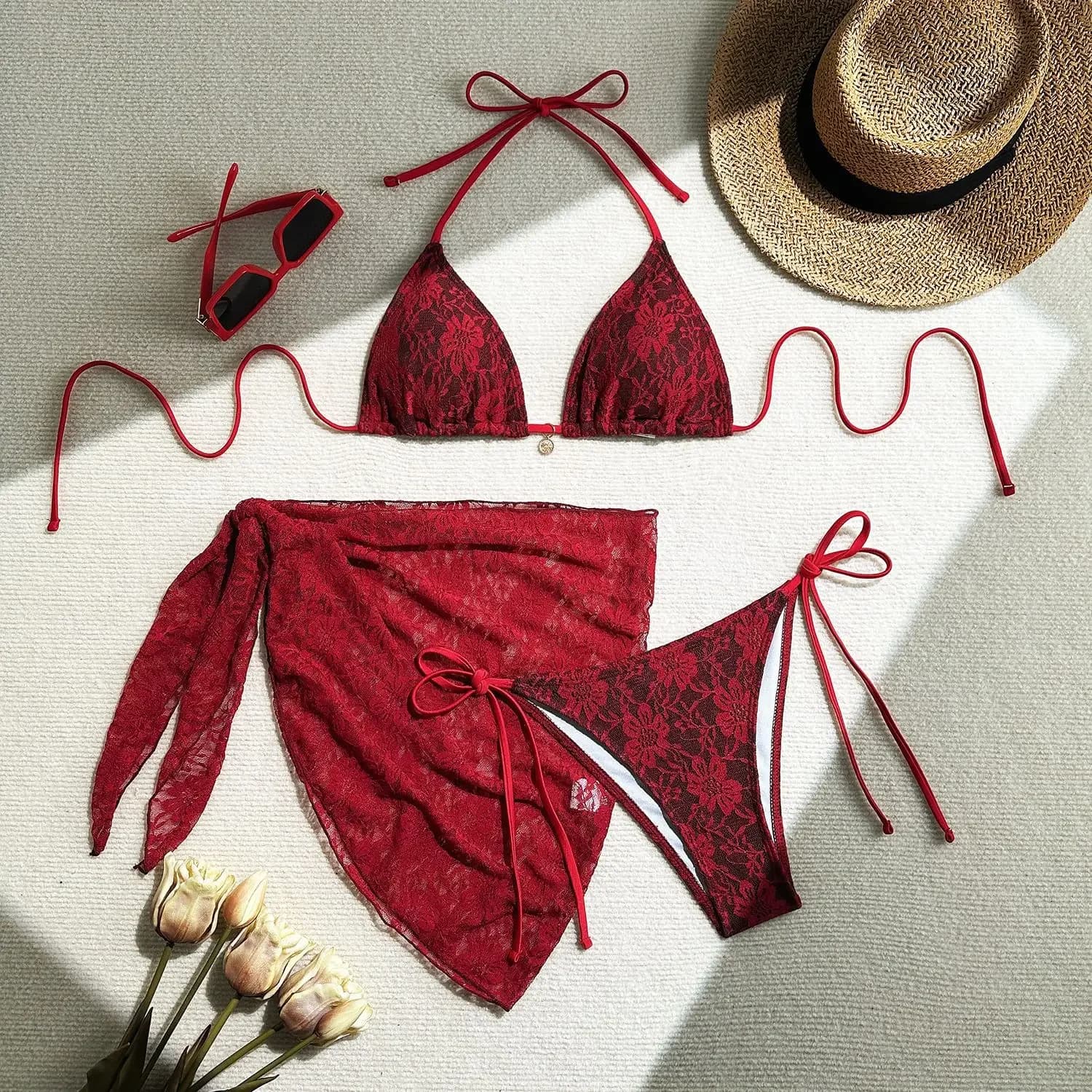 Set bikini sexy in micro mini stringhe con scollo all'americana 3 pezzi con gonna di copertura Costume da bagno costume da bagno in 2 colori nero e rosso