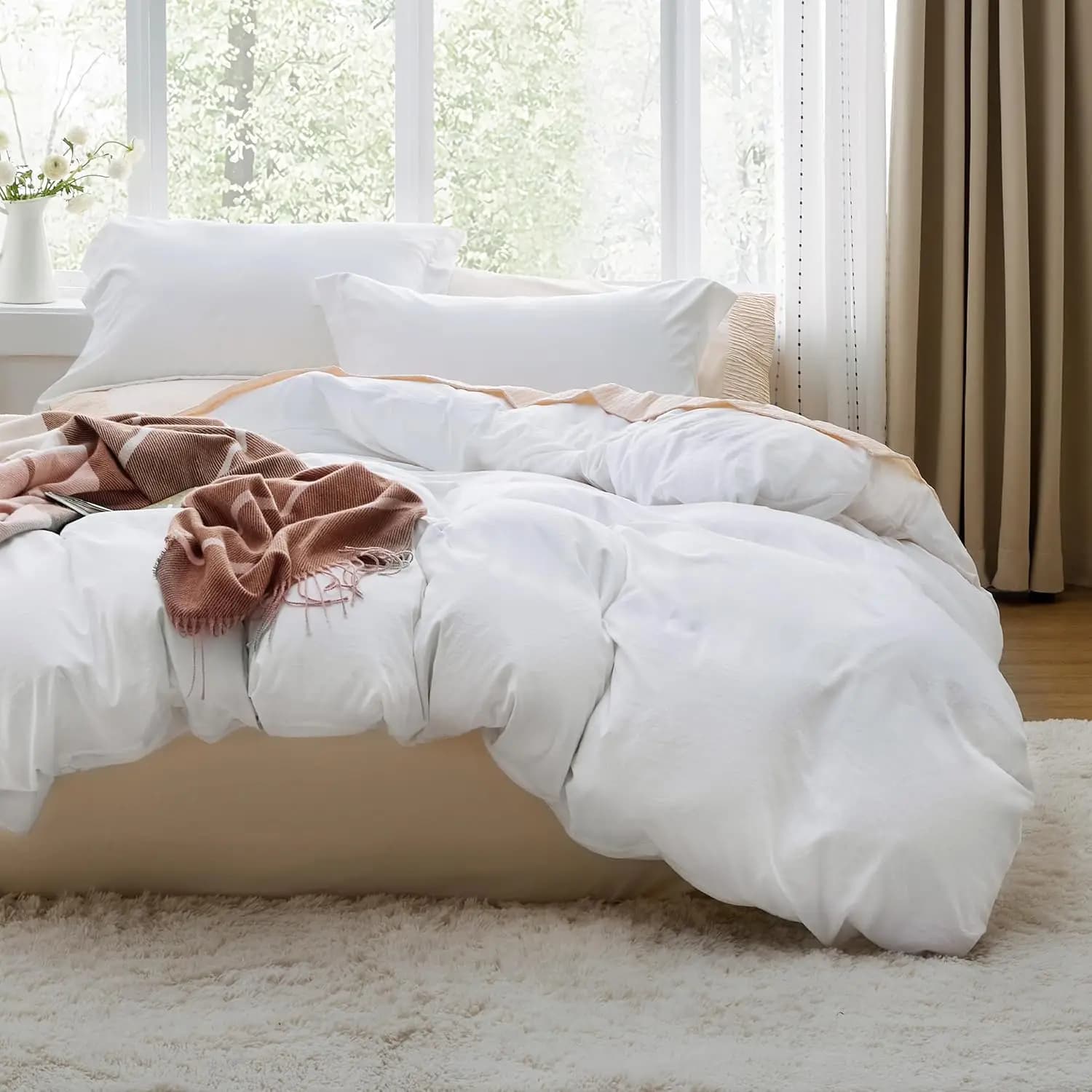 White Duvet Cover King Size - 3 Pieces Prewashed Cotton-Like Polyester Extra Soft Bedding Set, Includes 1 Duvet Cover 104x90 Inches with Zipper Closure & 2 Pillow Shams, Comforter Not Included