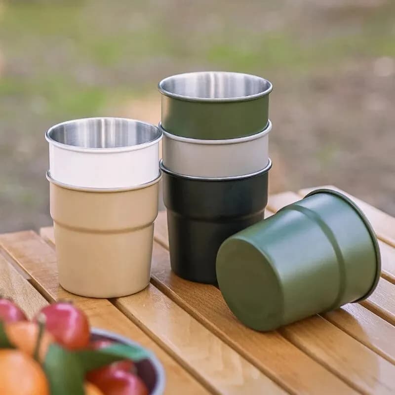 Bicchieri da vino per birra Tazza da campeggio impilabile Tazza da bere Tazza da campeggio in acciaio inossidabile con custodia per viaggi interni ed esterni