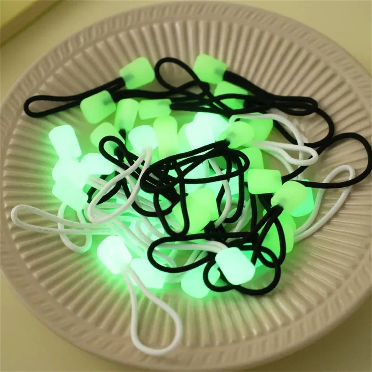 1/50PCS Luminoso Cerniera Tirare La Corda Glow In The Dark Testa Della Chiusura Lampo Anti-perso Zaino Vestiti Giubbotti Testa Cursore Kit di Riparazione Per Cucire
