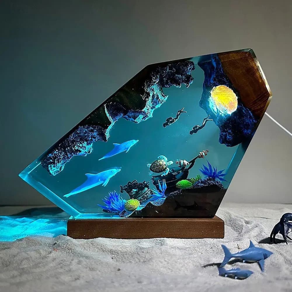 Hot Sale Epoxy Lights Diving Adventure Dolphins Turtles & Divers Resin Crafts Holiday Gifts