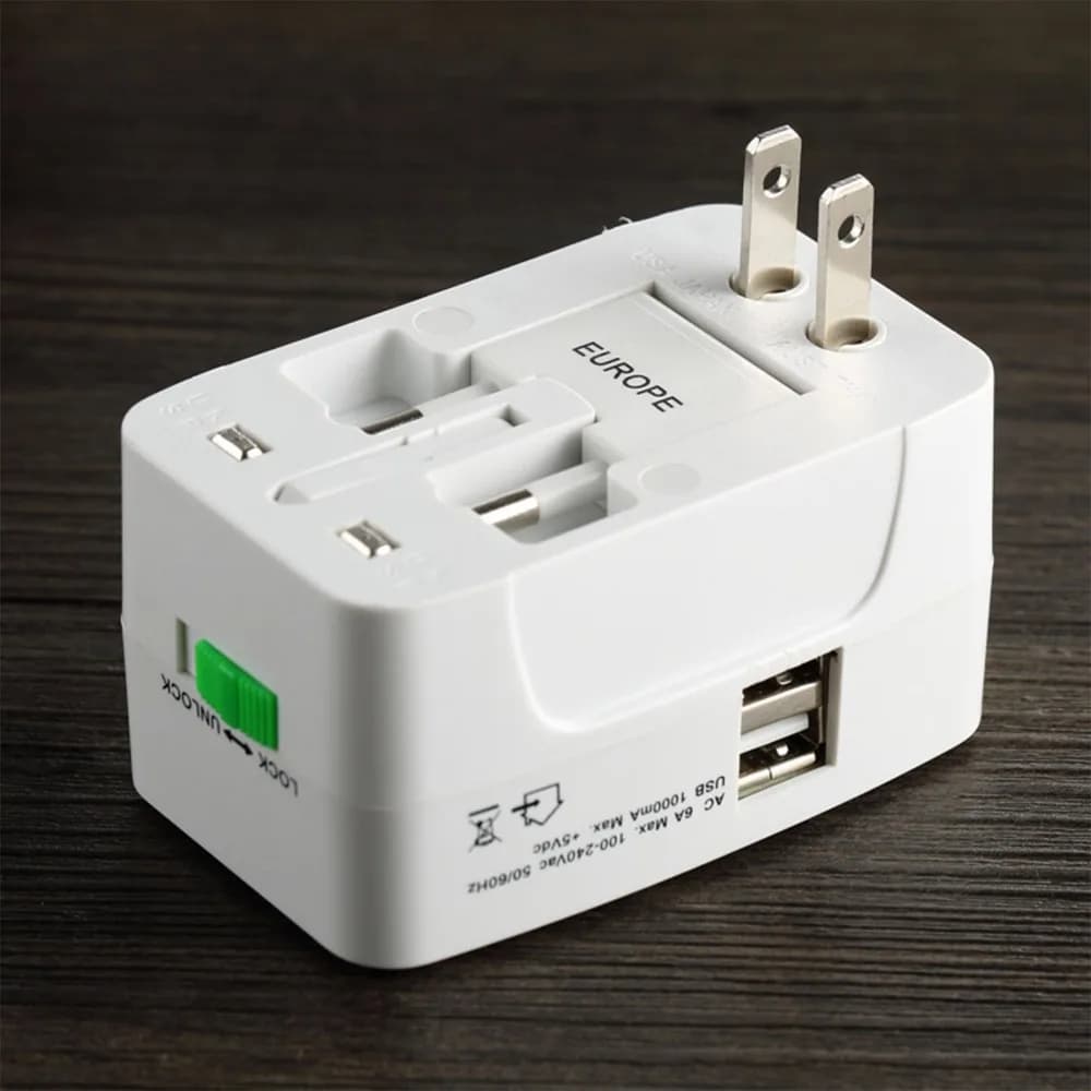 Adattatore universale da viaggio portatile 100‐250V 1500W Adattatore spina internazionale Convertitore spina di ricarica multifunzionale a 2 porte USB