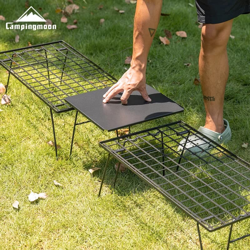 CAMPINGMOON T-2359BK-2P Tavolo Leggero in Rete con Pannello in Lega di Alluminio, Tavolo Pieghevole da Esterno con Pannello di Espansione e Vano Portaoggetti