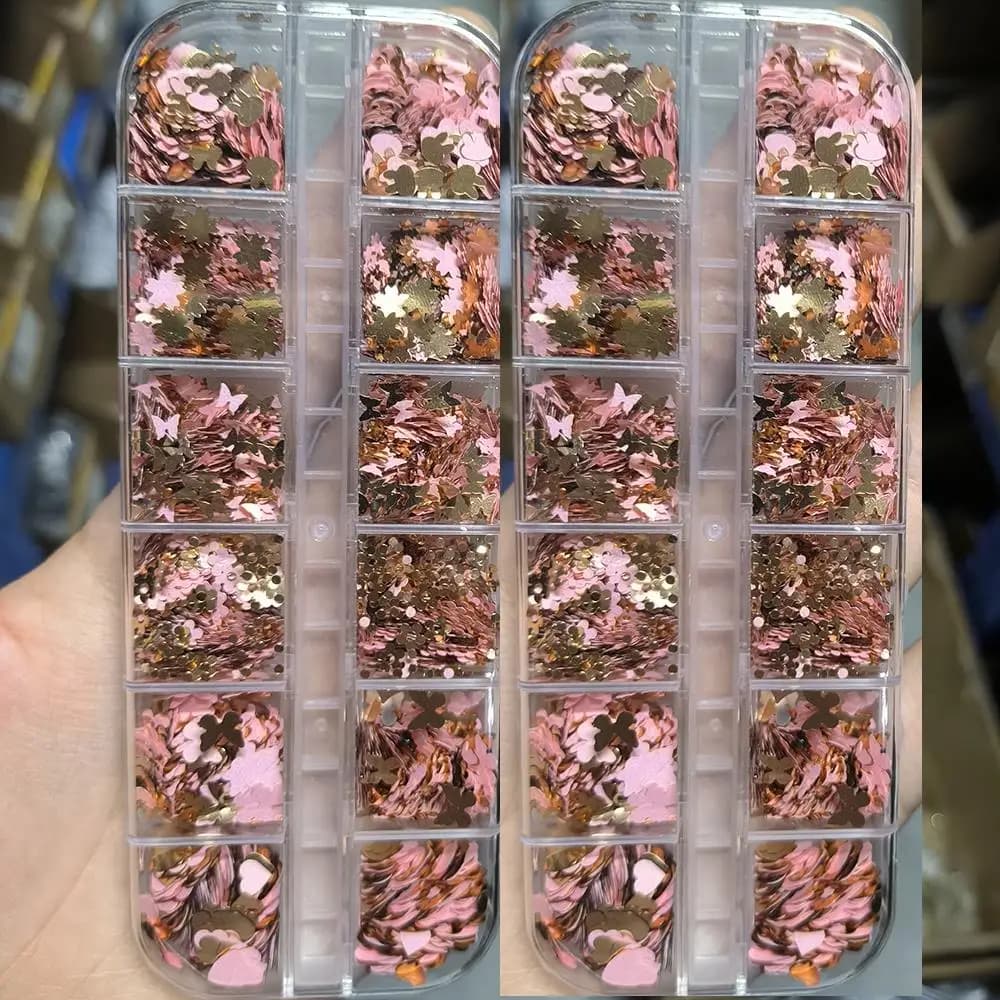 12 Griglie 3D Rosa e Oro Paillettes per unghie Misto Cuore Farfalla Sakura Fiore Nail Art Glitter Natale Decorazioni per manicure fai da te Fiocchi