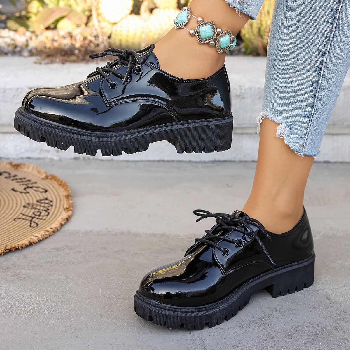 Scarpe Casual da Donna alla Moda con Plateau, Comode, Taglie Grandi, Stile Lok Fu, Primavera e Autunno, Allacciate, in Pelle PU, Tinta Unita, a Taglio Basso