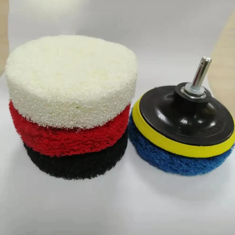 Set di 4 Spazzole per Pulizia con Attacco per Trapano Elettrico, Spazzole in Fibra per Vasca, Piastrelle, Doccia, WC, Fughe e Superfici della Cucina