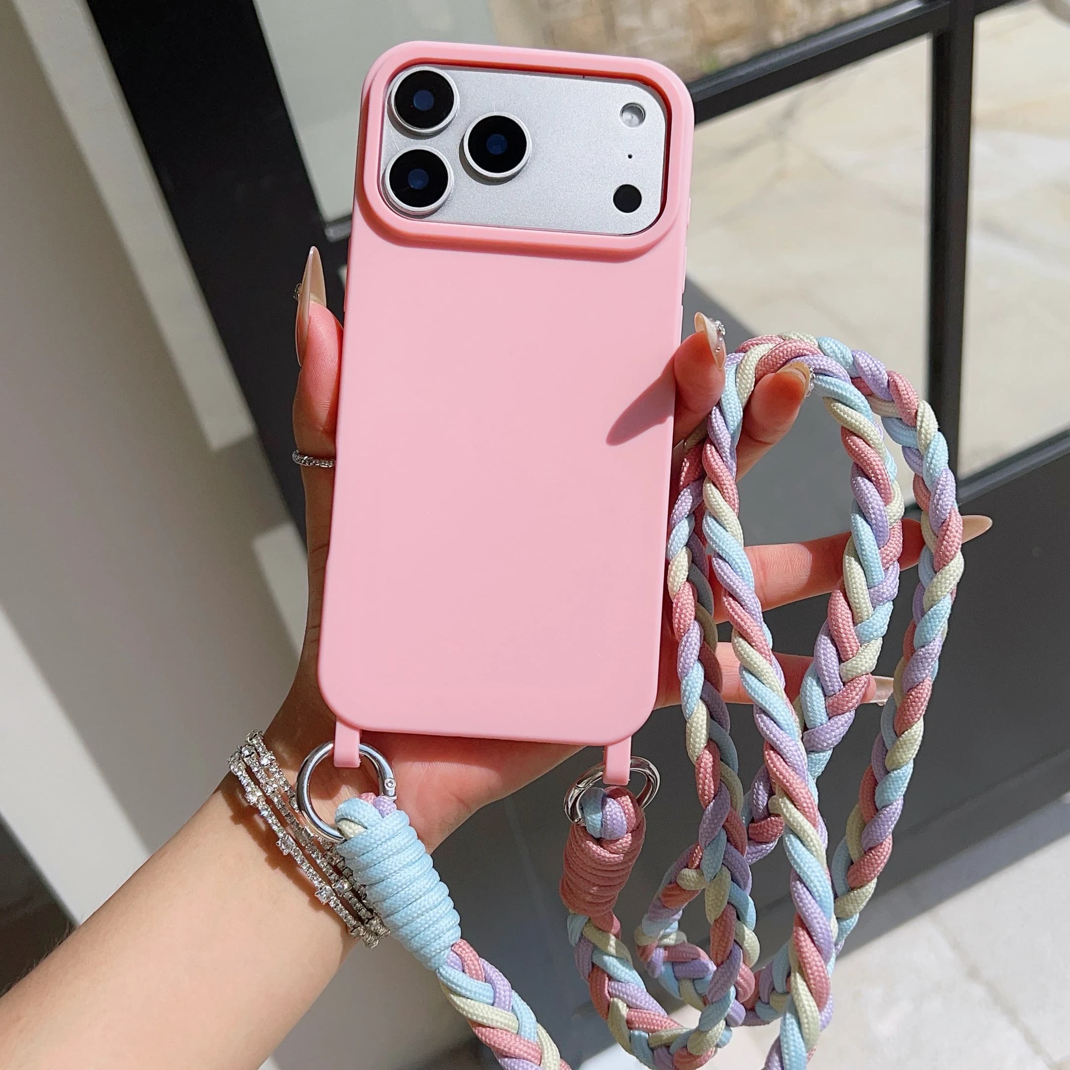 Custodia Morbida Antiurto con Laccetto a Tracolla Colore Caramella per iPhone 17 Pro Max, Compatibile con iPhone 17 Pro, iPhone 16 Pro Max, iPhone 15 Pro Max