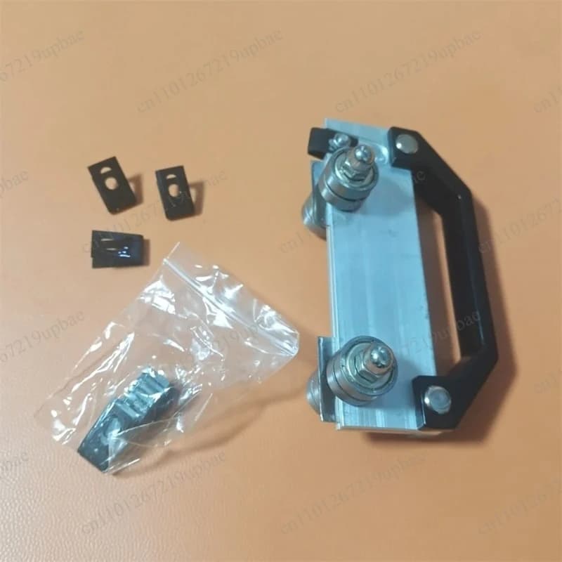 Wheeled Manual Grooving Tool for PVC Sports Vinyl Floor Hand‑Push Slotting Cutter Flooring Construction Installation Tool