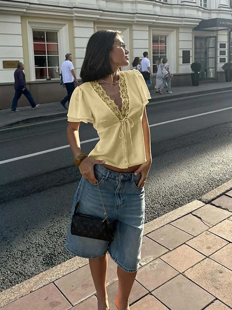 Ahagaga Patchwork in pizzo Solido Manica corta Top per le donne Scollo a V Guaina Moda Tees Donna Sexy Club T-shirt Elegante Casual
