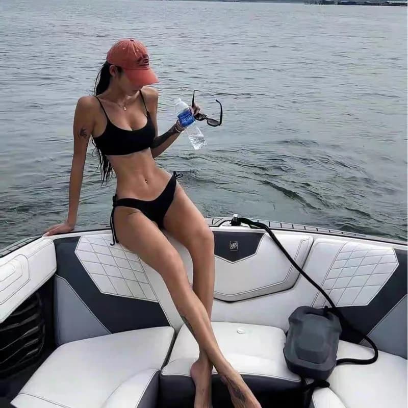 Fashionable sexy swimsuit Women split bikini Set two pieces Solid color swimsuit Sexy Backless High elasticity Slimming