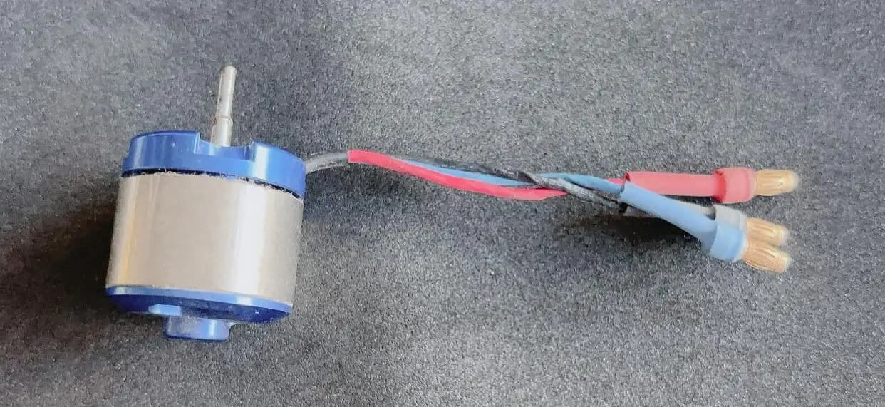 Usato 2523 25MMx23mm Motore Brushless 3800KV 2mm albero per oggetti di scena da 3-5 pollici RC aereo fixwing Elicottero