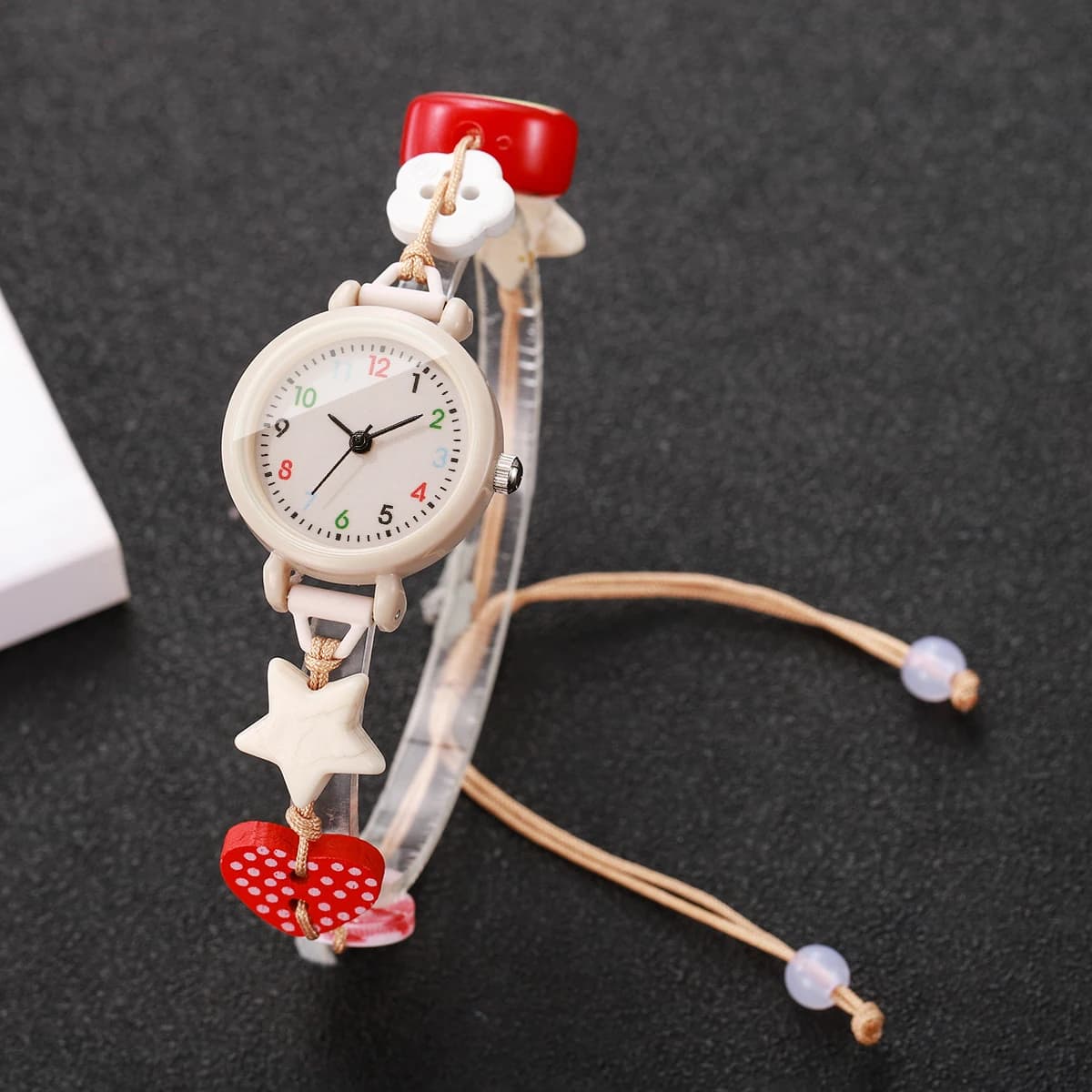 Fashion small Arabic dial women's watch with berry-colored berry quartz watch from women's Reloj Mujer watch (without box)