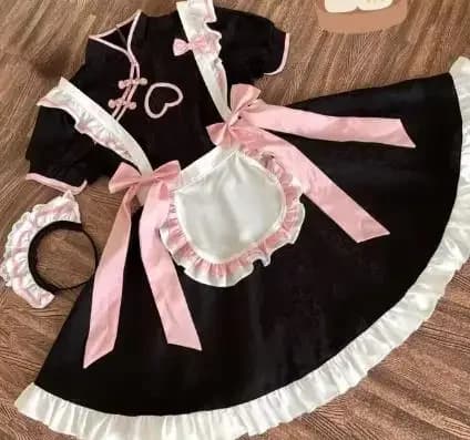 New Sweet Lolita Maid Cosplay Costume, Black and Pink Dress with Apron for Themed Parties and Anime Conventions