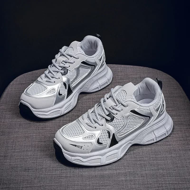 Scarpe da ginnastica con plateau grosso da donna Scarpe vulcanizzate con fondo spesso in mesh traspirante primaverile Scarpe da corsa sportive con lacci casual da donna