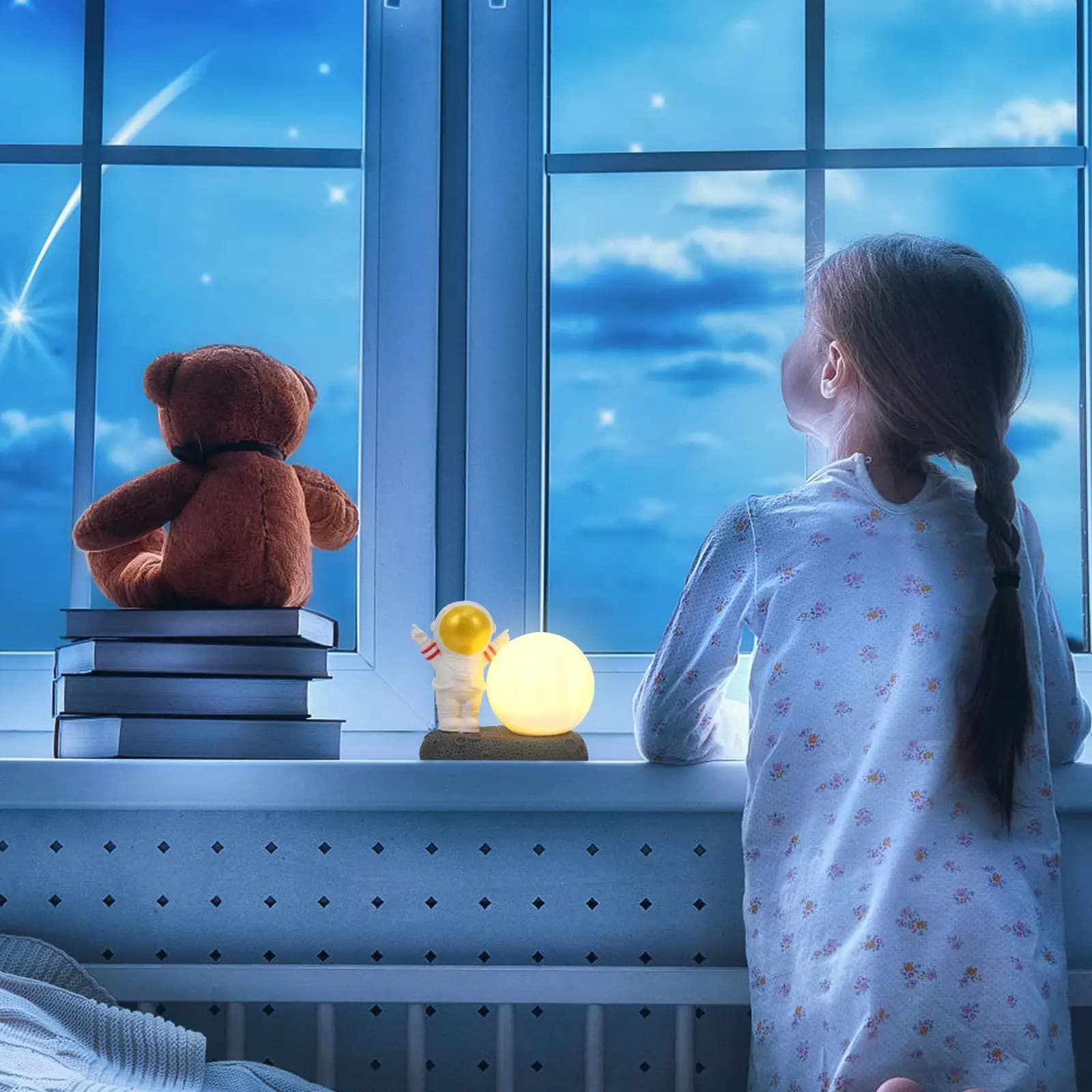 1 Pezzo Adorabile Lampada Notturna a Forma di Astronauta, Decorazione da Scrivania in Resina, Luce Calda e Soffusa per Camera da Letto, Cameretta, Scrivania