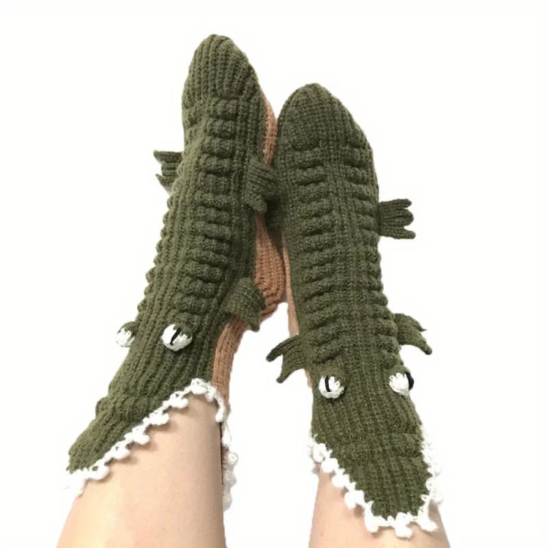 Unisex Christmas socks in crocodile Warm winter socks with big eyes design for men and women, cozy holiday gift