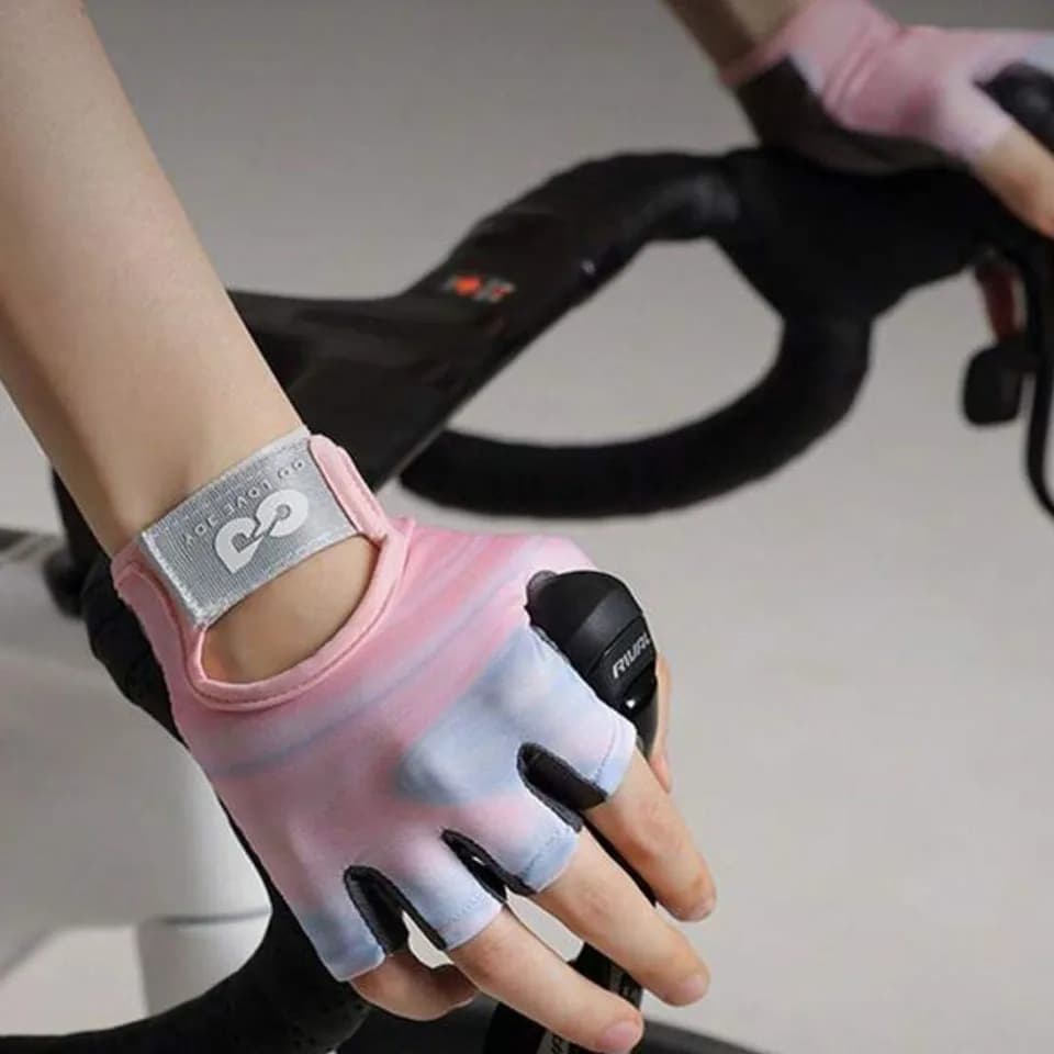 Sports Gloves GTUBIKE Cylcing Fitness Outdoor Sports Mid-slip and Shock Absorbent Gloves Durable and Breathable