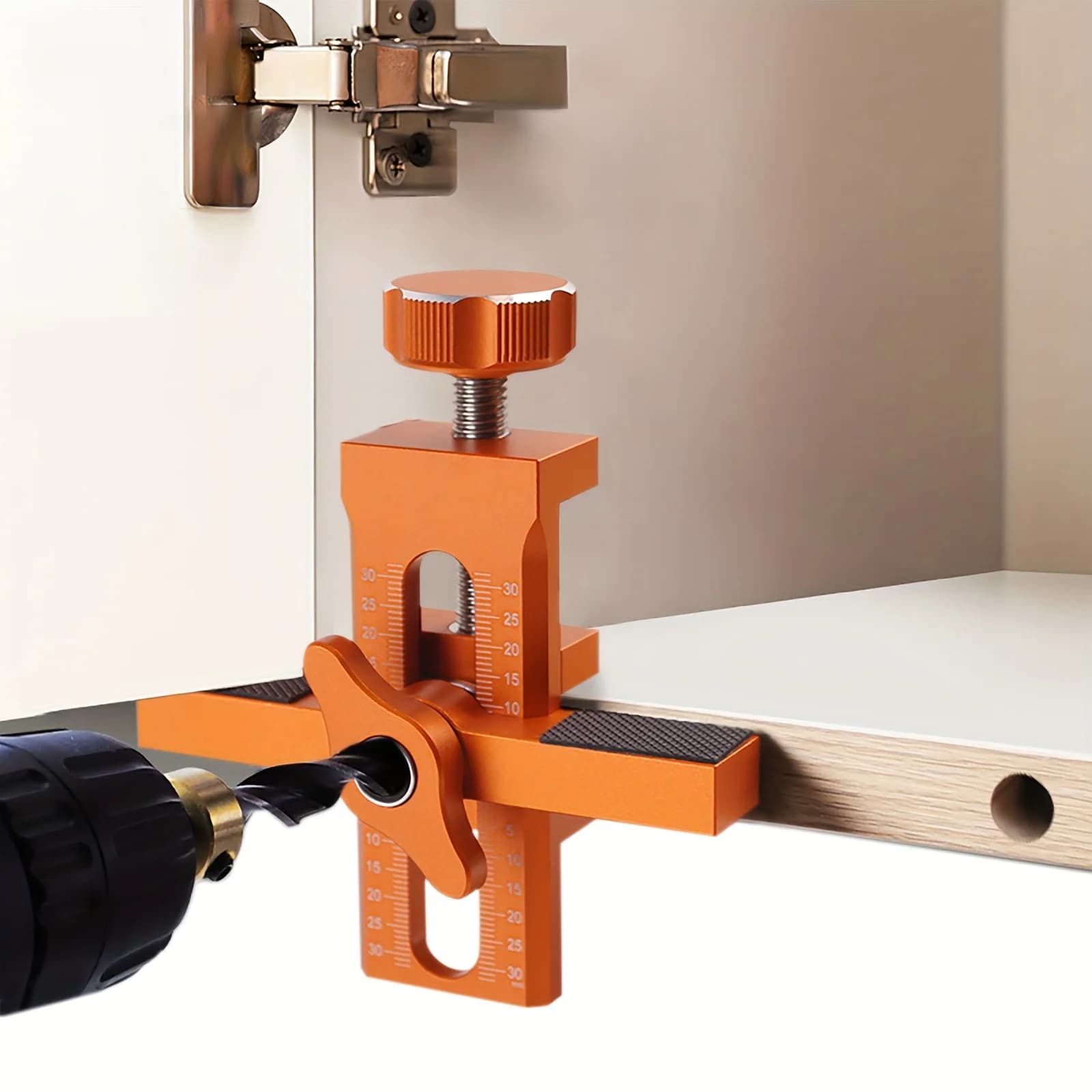 Set di 1 attrezzo per l'installazione di ante di mobili in legno, dispositivo di posizionamento rapido 2 in 1 per pannelli di porte con dispositivo di rimbalzo e foratura