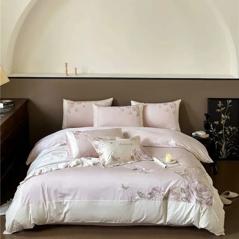 Set di biancheria da letto in cotone egiziano Premium 4 pezzi fiori Chic ricamo copripiumino Patchwork bianco lilla federe piatte/con angoli