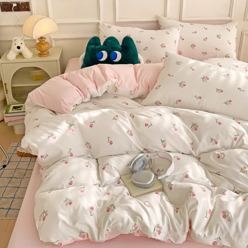 Set of 3 pieces with floral print of heart-shaped plants, duvet and a pair of pillowcases (without padding), suitable for the bedroom