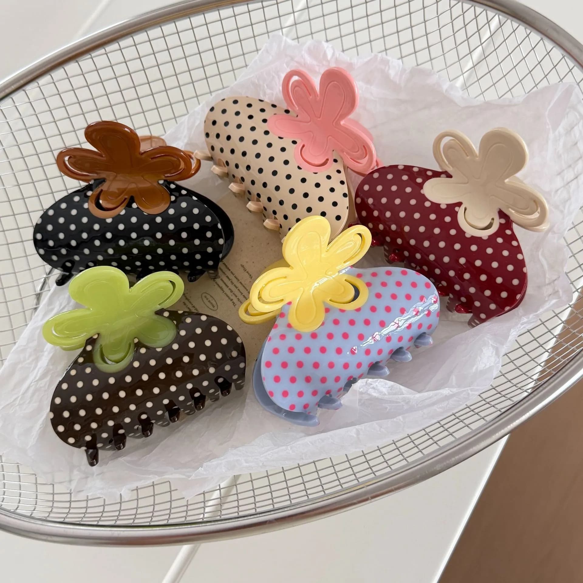 Large Polka Dot Acrylic Hair Claw Clips Acetate Flower Decor Hair Barrette Non Slip Crab Hair Clamps Sweet Y2K Hair Accessories