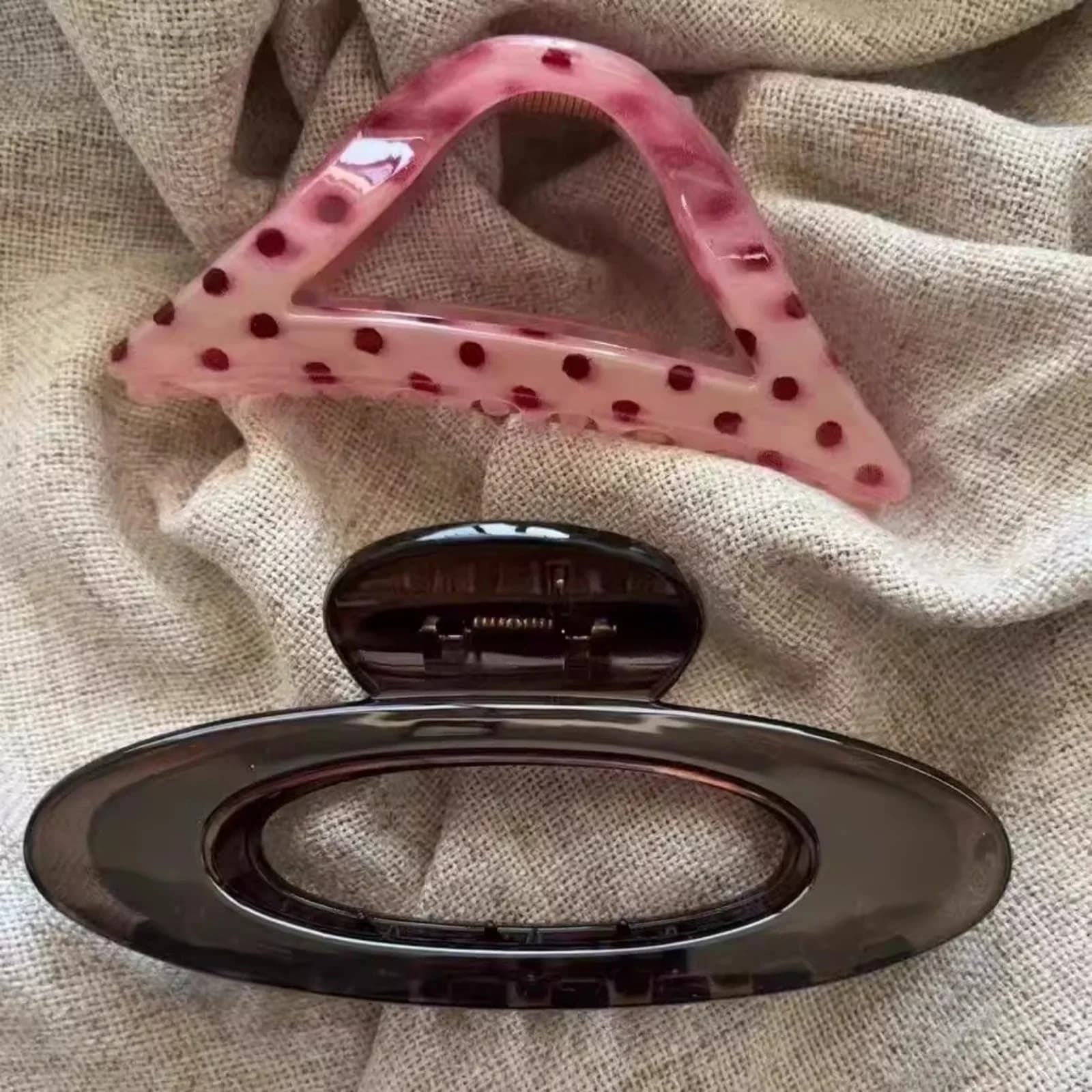 Set di 1/2 fermagli per capelli alla moda, a triangolo, a pois e a forma ovale, fermagli a squalo, eleganti accessori per capelli in acrilico da donna
