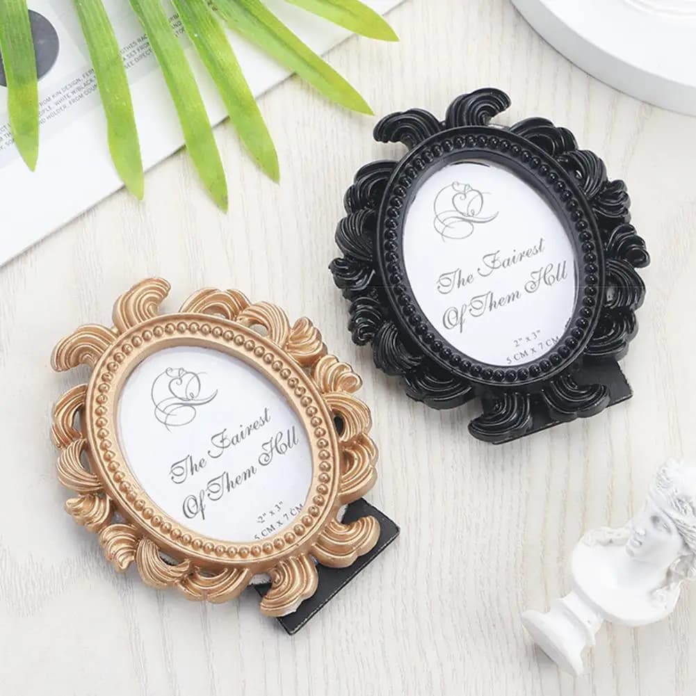 Vintage Photo Holder 4pcs Vintage Oval Photo Frames Mini Resin Picture Display Stands Home Bedroom Desktop Wedding Family Photo