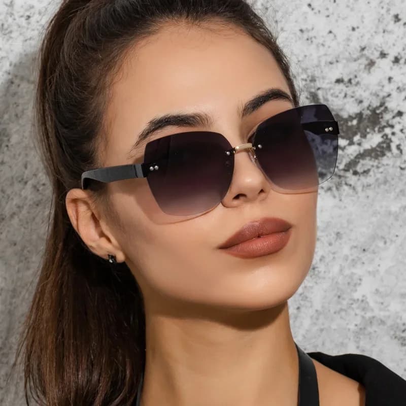 New Fashion Women's Fashion Designer Sunglasses Brand Designer Sunglasses Shaded sunglasses View glasses without frame with women's luxury finish