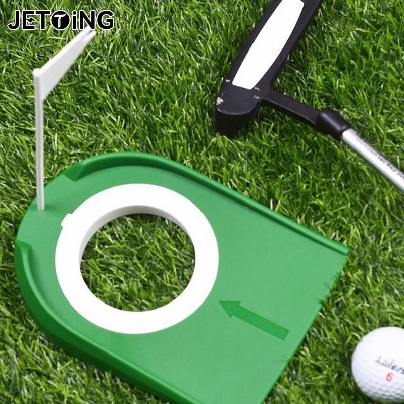 Allenatore da golf portatile per interni con bandiera con foro Putter Verde Aiuto per la pratica Home Yard Aiuto per l'allenamento all'aperto Foro regolabile